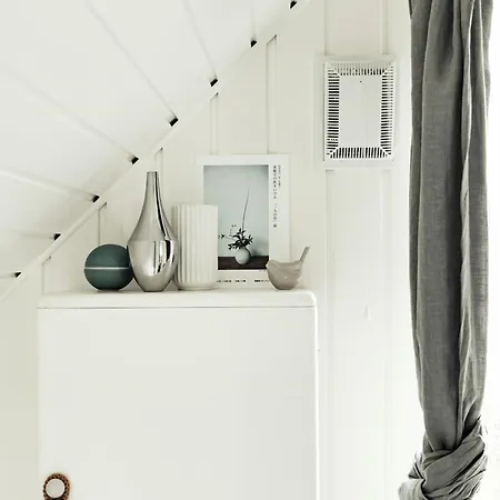 Simple And Exclusive Getaway On 別荘 Orø